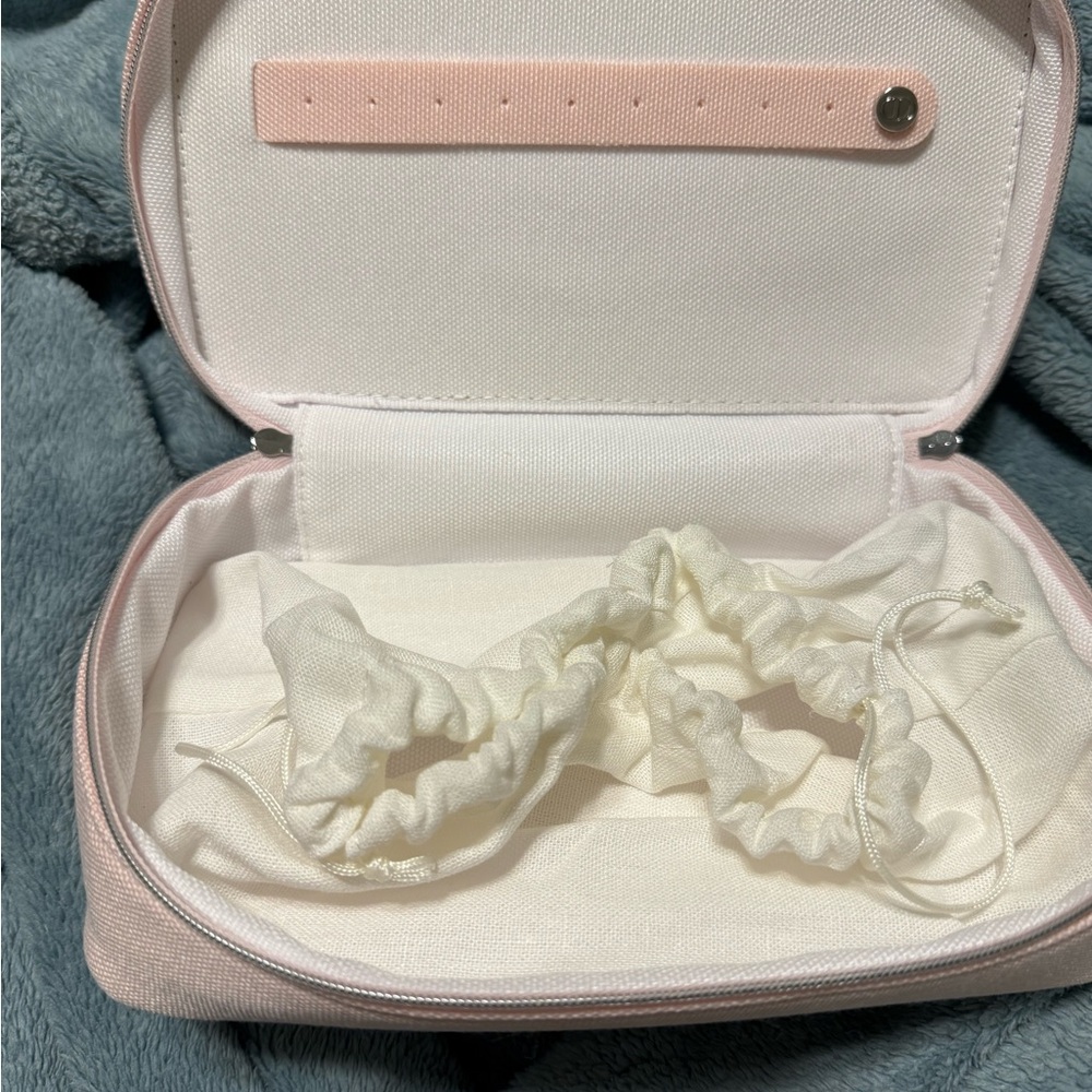 GWP!!! Dior Jewelry Case! - Picture 3 of 5